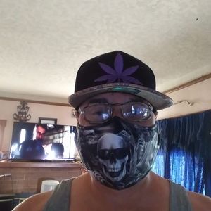 Meet your Posher, Henry